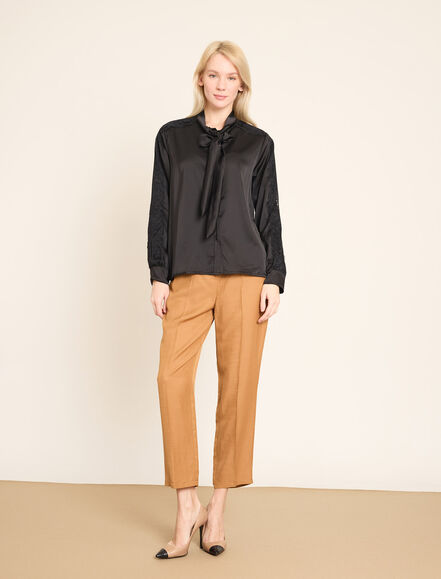 BGN WORKSHOP - Dantel Detaylı Kollara ve Önden Bağlamalı Gömlek