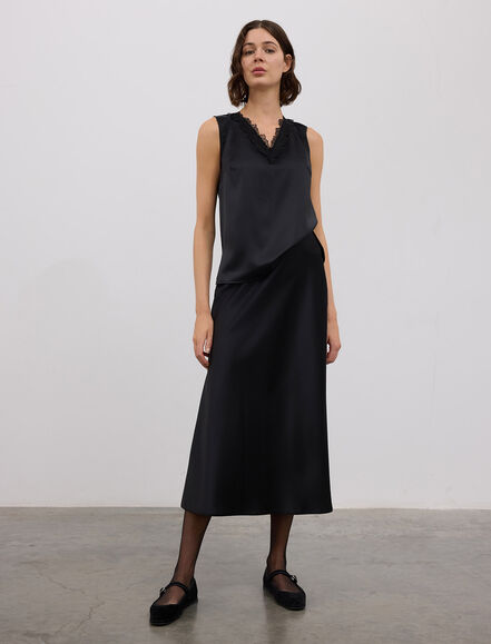 BGN WORKSHOP - DANTEL DETAYLI V YAKA SATEN ATLET