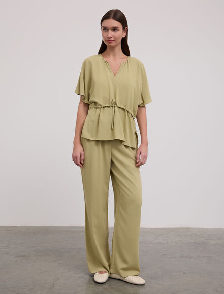 BGN WORKSHOP - Kontrast Dikişli Yarasa Kol Viskon Bluz