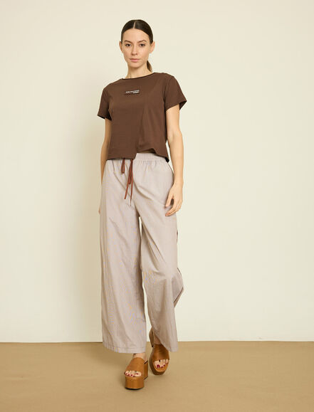 BGN WORKSHOP - NAKISLI YAZILI PAMUKLU T-SHIRT