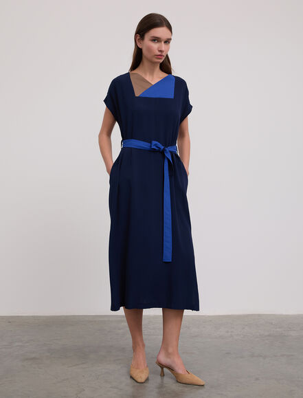 BGN WORKSHOP - Yakası Detaylı Kısa Kol Viskon Elbise