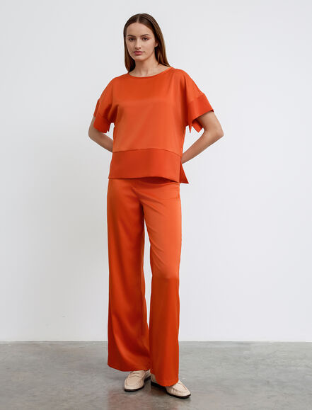 BGN WORKSHOP - Yanı Yırtmaçlı Rahat Kesim Saten Bluz